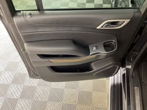 Used 2020 GMC Yukon XL Denali w/ Open Road Package image 16