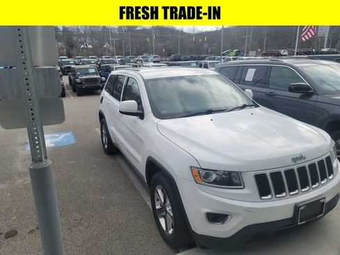 Used 2015 Jeep Grand Cherokee Laredo image 1