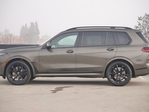 New 2026 BMW X7 xDrive40i w/ Executive Package image 4