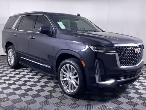 Certified 2022 Cadillac Escalade Luxury image 21