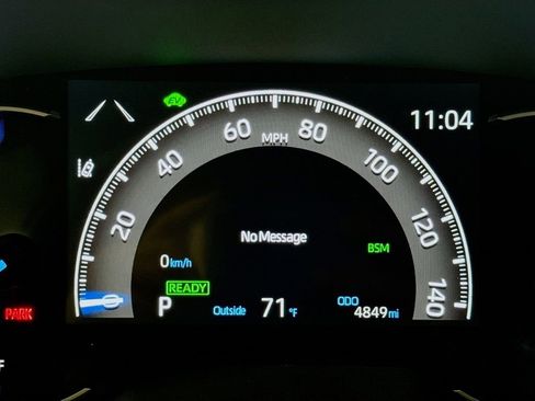 Used 2025 Toyota RAV4 XLE image 12