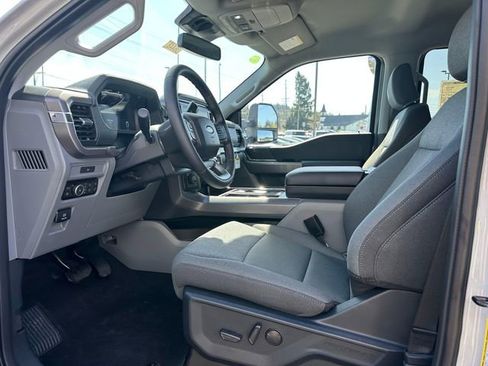 New 2026 Ford F150 XLT w/ Equipment Group 302A MID image 9