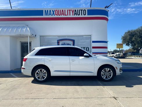 Used 2018 Audi Q7 3.0T Premium Plus w/ Premium Plus Package image 24