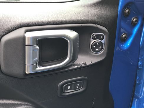 New 2026 Jeep Gladiator Willys image 12