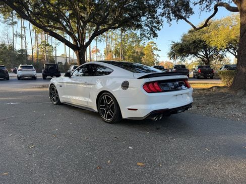 Used 2018 Ford Mustang GT image 8