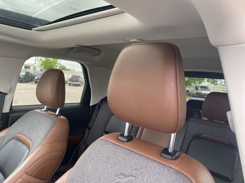 Used 2024 Ford Bronco Sport Outer Banks w/ Tech Package image 12