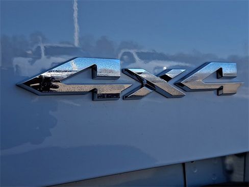 Used 2024 RAM 2500 Tradesman w/ Chrome Appearance Group image 30