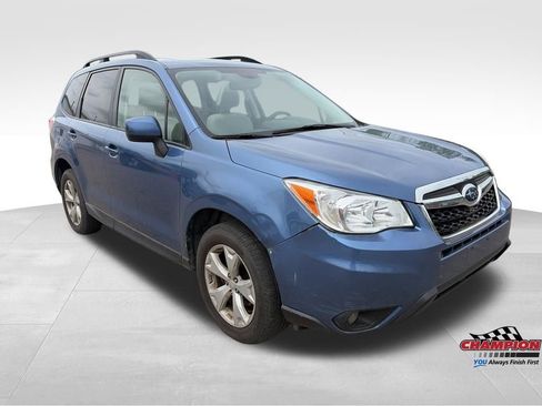Used 2016 Subaru Forester 2.5i Premium AWD/4WD image 9