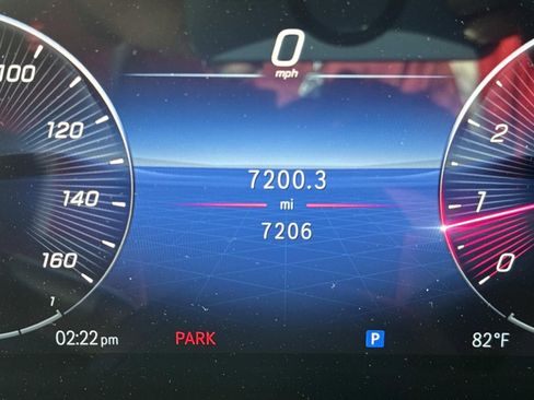 Used 2025 Mercedes-Benz GLB 250 GLB 250 image 27