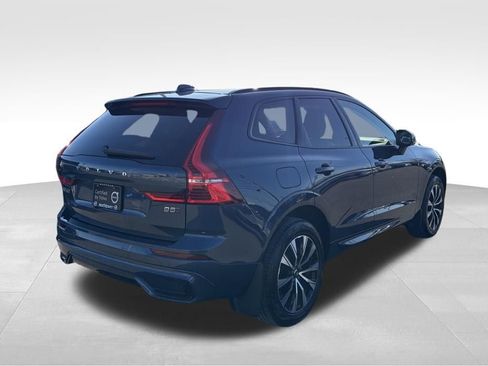 Certified 2024 Volvo XC60 B5 Core w/ Climate Package image 35
