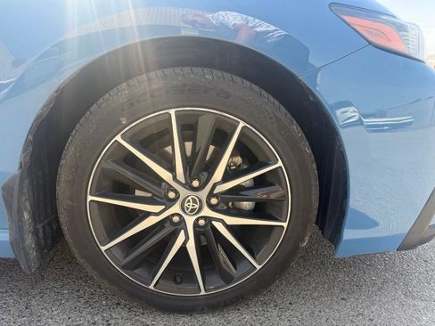 Used 2024 Toyota Camry SE w/ Cold Weather Package AWD/4WD image 14
