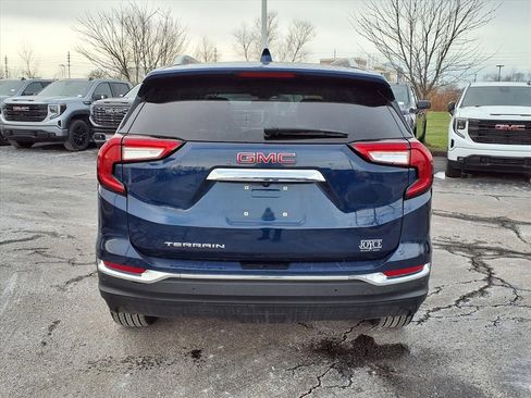 Certified 2022 GMC Terrain SLT w/ Tech Package image 37