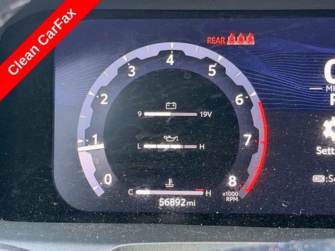 Used 2024 Toyota Tacoma Limited w/ Limited Package (LT) AWD/4WD image 4