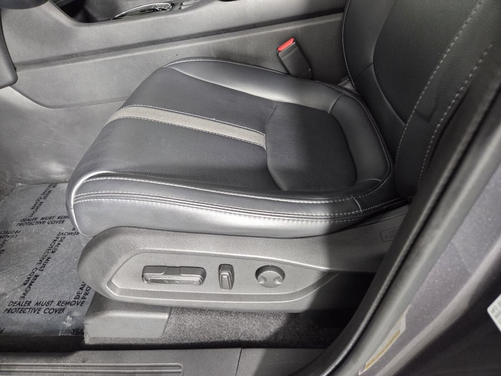 Used 2024 Honda Pilot EX-L image 13