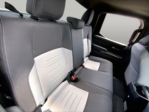 Used 2026 Toyota Tacoma TRD Sport AWD/4WD image 19