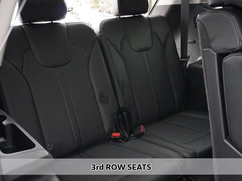 Used 2022 Kia Sorento S image 9