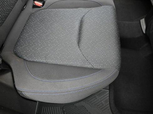 Certified 2025 Subaru Forester Premium AWD/4WD image 16