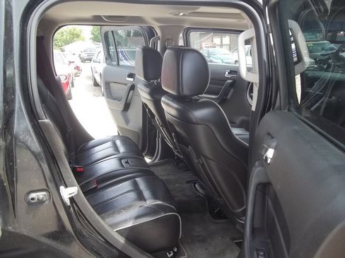Used 2006 HUMMER H3 AWD/4WD image 12