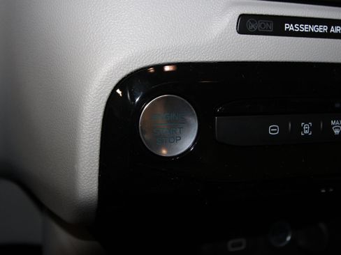 New 2026 Ford Escape SE image 12