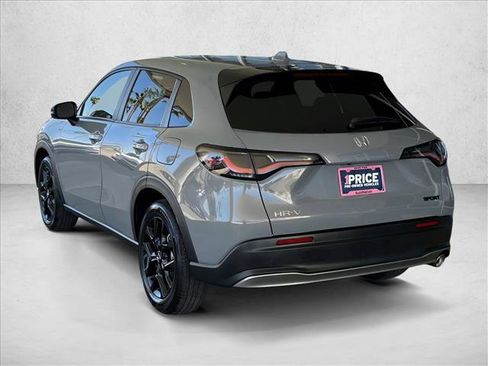Used 2024 Honda HR-V Sport image 3