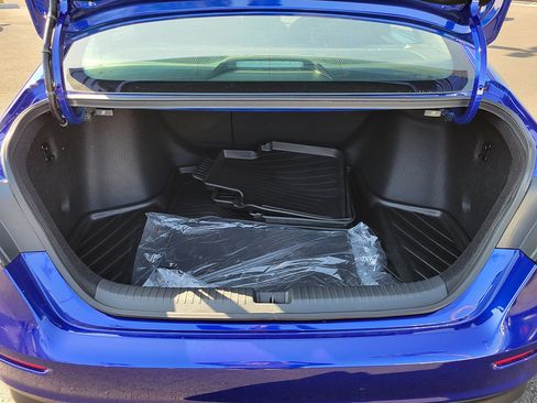 Certified 2025 Honda Accord Sport image 9