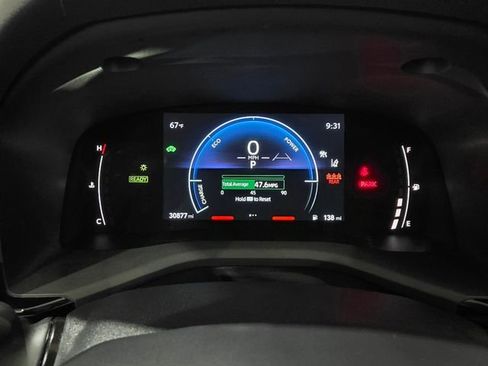 Used 2025 Toyota Camry LE w/ Convenience Package FWD image 17