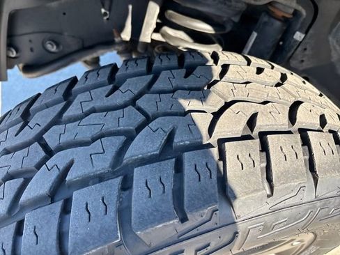 Used 2017 RAM 2500 Big Horn w/ Sport Appearance Group image 28