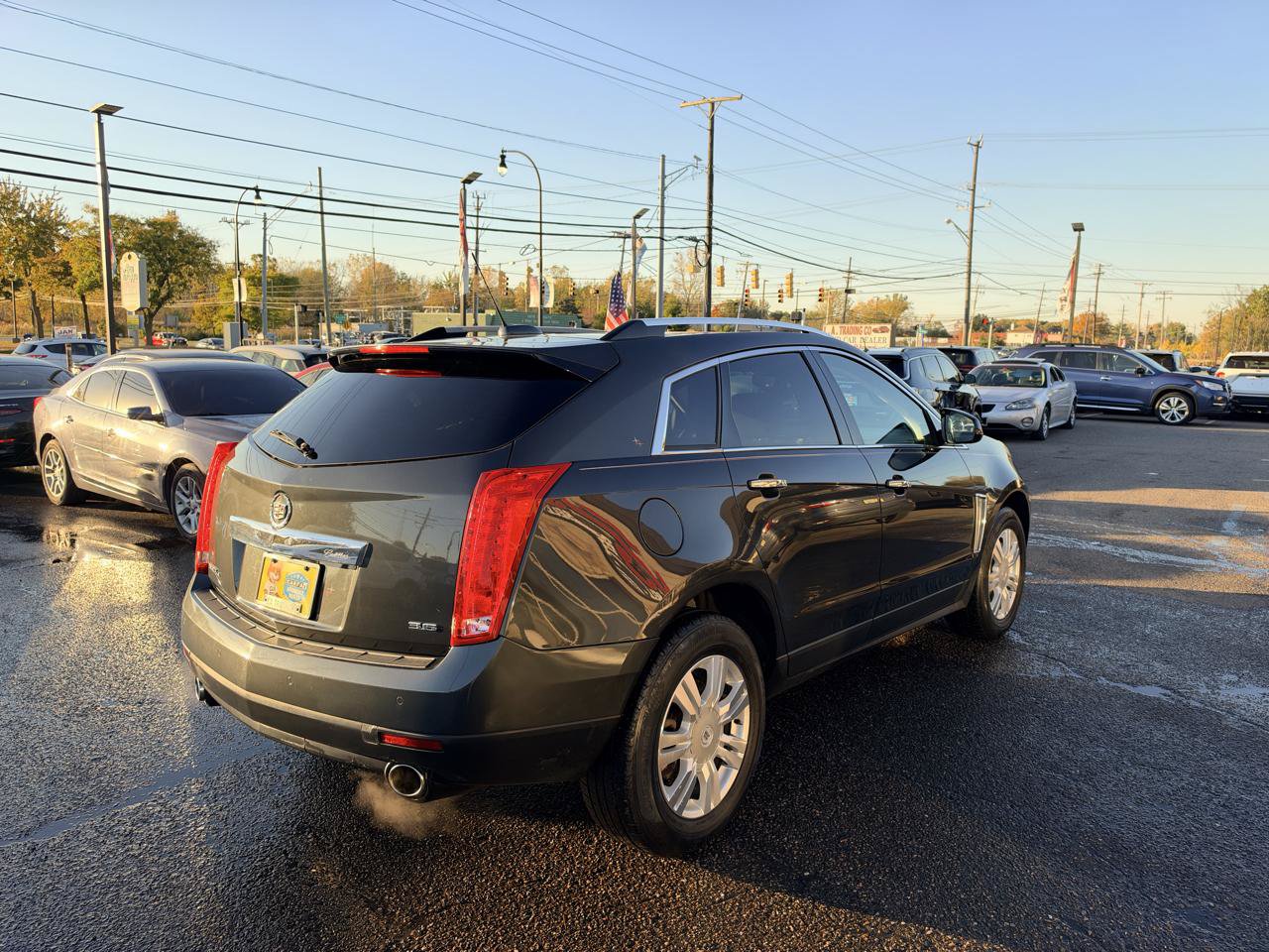 Used 2015 Cadillac SRX Luxury w/ Driver Awareness Package AWD/4WD image 7