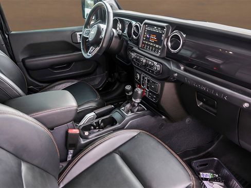 Used 2021 Jeep Wrangler Unlimited Rubicon w/ Xtreme Recon 35" Tire Package image 30