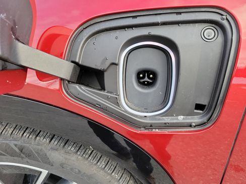 New 2026 Cadillac Optiq Sport 1 image 29