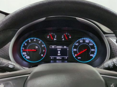 Used 2025 Chevrolet Malibu LT image 32