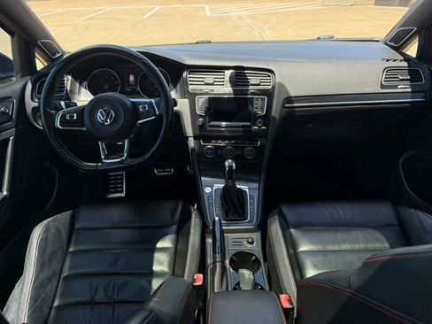 Used 2015 Volkswagen GTI S FWD image 11