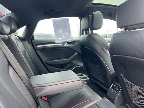 Used 2018 Audi S3 Premium Plus image 33