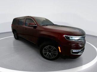 Used 2022 Jeep Wagoneer Series III AWD/4WD video 1