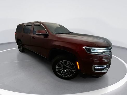 Used 2022 Jeep Wagoneer Series III AWD/4WD image 1