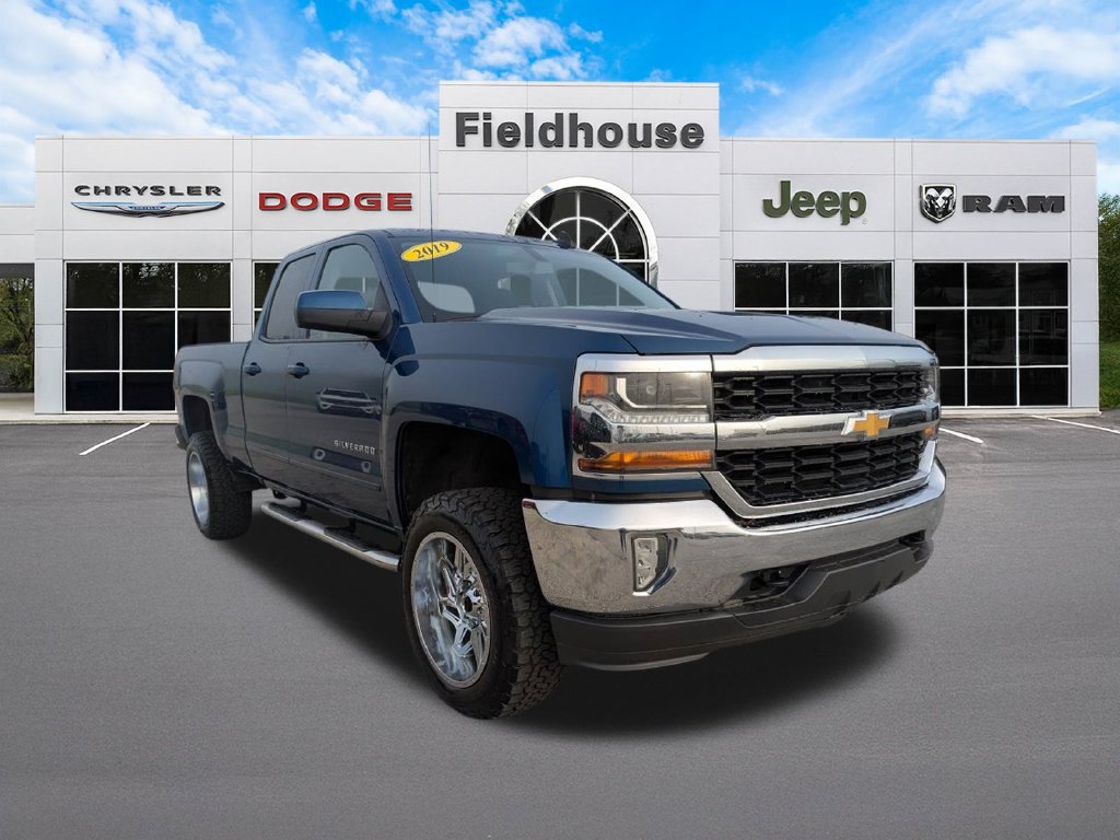 Used 2019 Chevrolet Silverado 1500 LT w/ All Star Edition AWD/4WD image 10