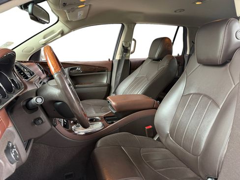 Used 2013 Buick Enclave Premium image 7