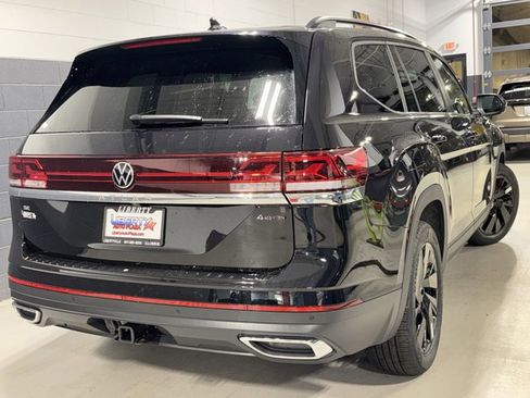 New 2026 Volkswagen Atlas SE image 33