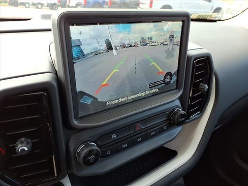 Used 2024 Ford Bronco Sport Heritage w/ Heritage Convenience Package image 14