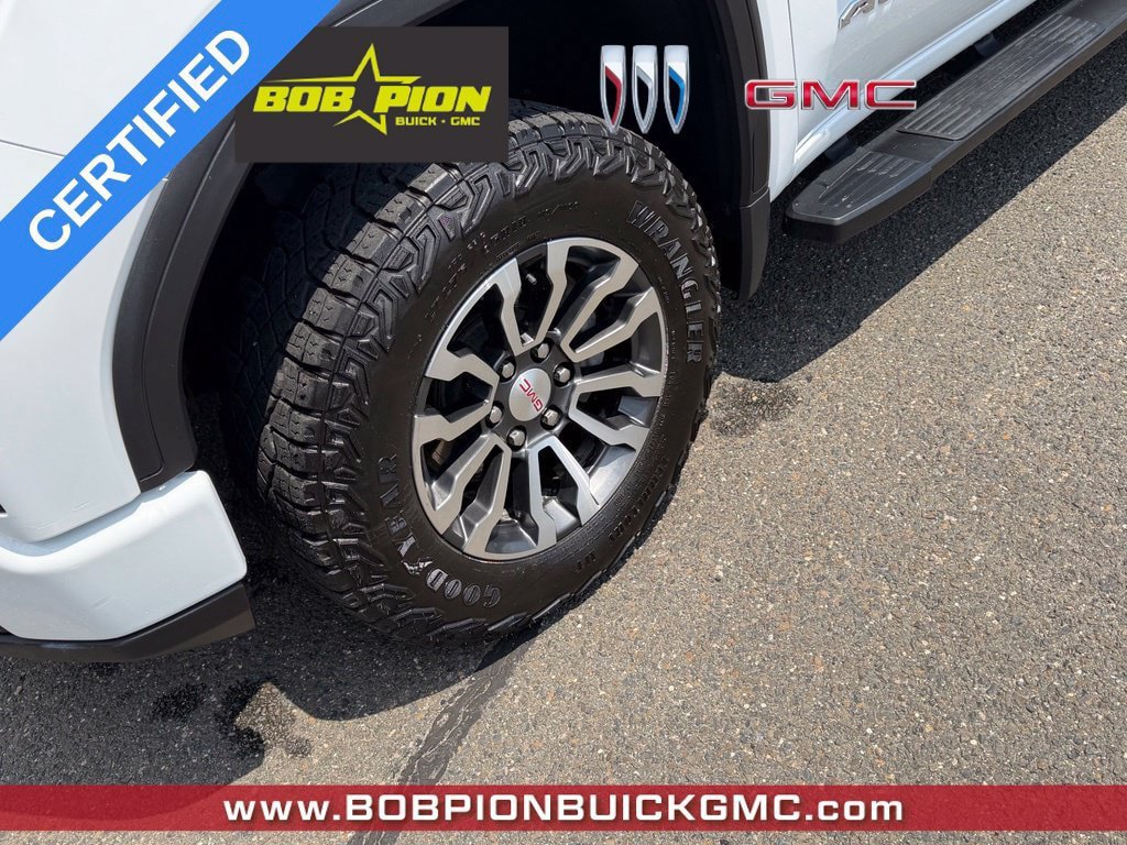 Used 2023 GMC Sierra 1500 AT4 w/ AT4 Preferred Package AWD/4WD image 7