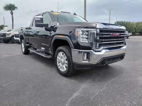 Used 2023 GMC Sierra 2500 SLT w/ SLT Premium Package AWD/4WD image 2