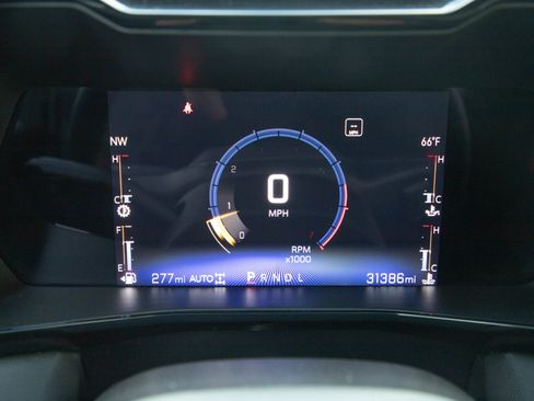 Used 2023 Chevrolet Colorado Z71 w/ Z71 Convenience Package 2 AWD/4WD image 24