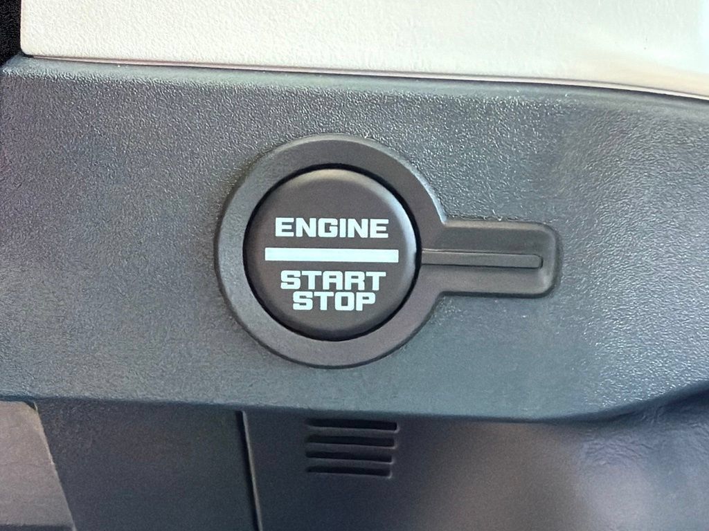 New 2026 Ford Bronco Heritage Edition AWD/4WD image 28