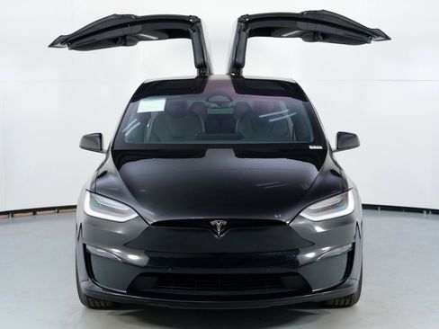 Used 2022 Tesla Model X Plaid image 49