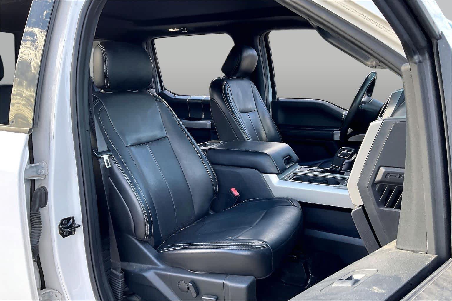 Used 2019 Ford F150 Lariat AWD/4WD image 9