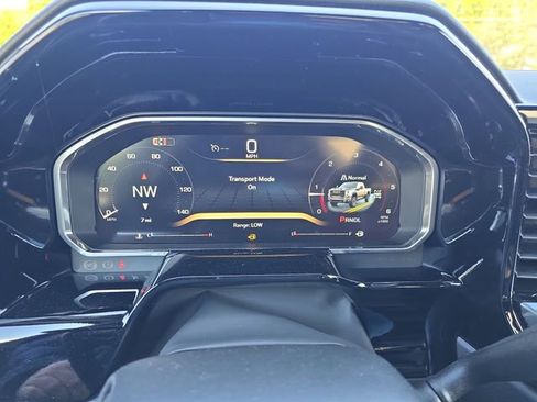 New 2026 GMC Sierra 2500 SLE AWD/4WD image 16