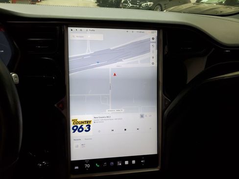Used 2018 Tesla Model S 75D AWD/4WD image 30