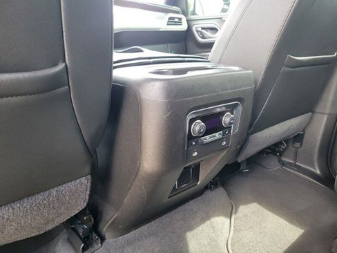 Used 2021 Chevrolet Tahoe Premier w/ Premium Package RWD image 35
