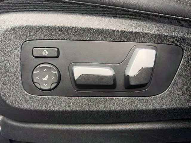 Certified 2024 BMW X5 xDrive40i w/ M Sport Package AWD/4WD image 15