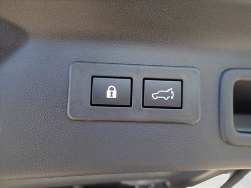 New 2026 Subaru Forester Touring AWD/4WD image 9